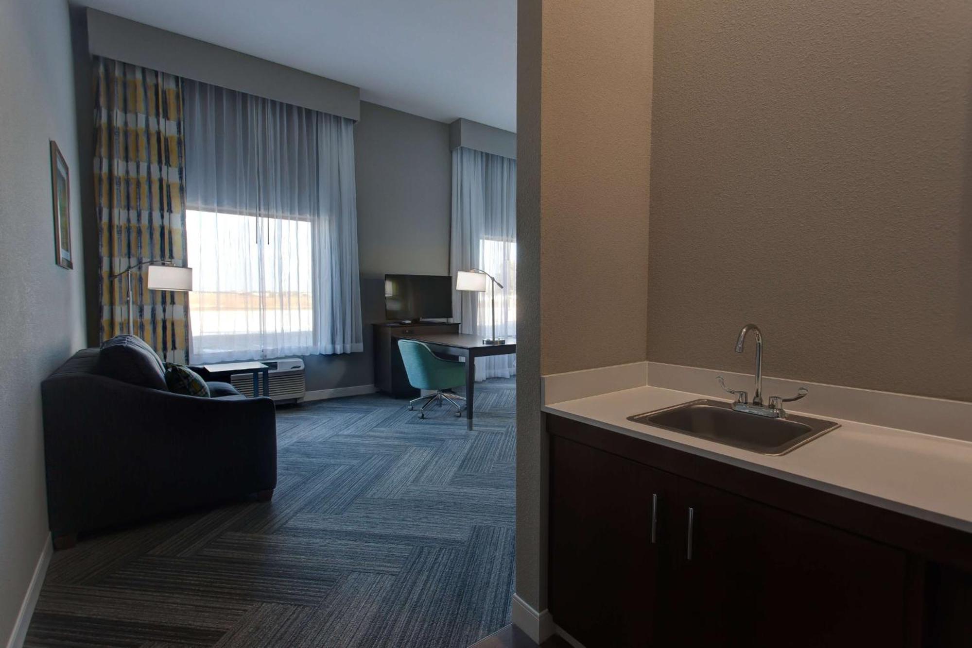 Hampton Inn & Suites-Wichita/Airport, Ks Zewnętrze zdjęcie